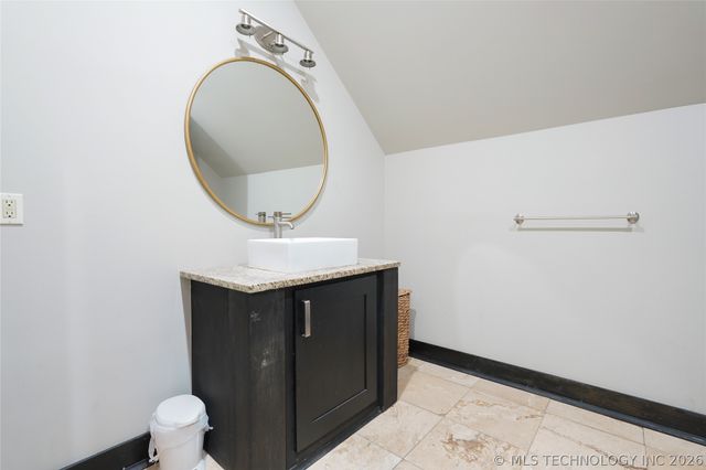 17716 S 39th West Avenue, Mounds, OK 74047