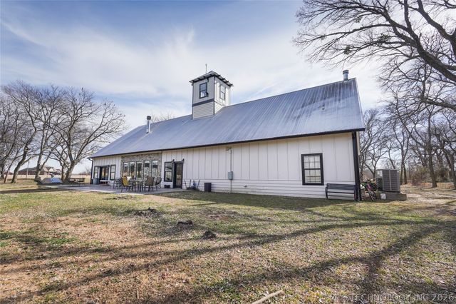 17716 S 39th West Avenue, Mounds, OK 74047