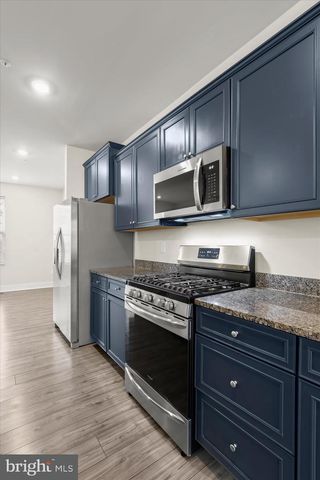 304 SWEETBAY RD, Essex, MD 21221