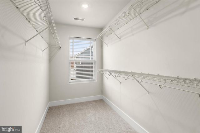 304 SWEETBAY RD, Essex, MD 21221