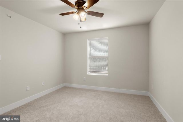 304 SWEETBAY RD, Essex, MD 21221