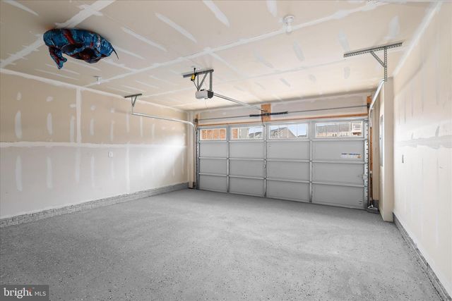 304 SWEETBAY RD, Essex, MD 21221