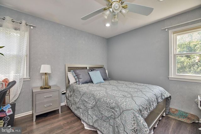 9609 PODIUM DR, Vienna, VA 22182