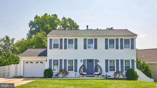 9609 PODIUM DR, Vienna, VA 22182