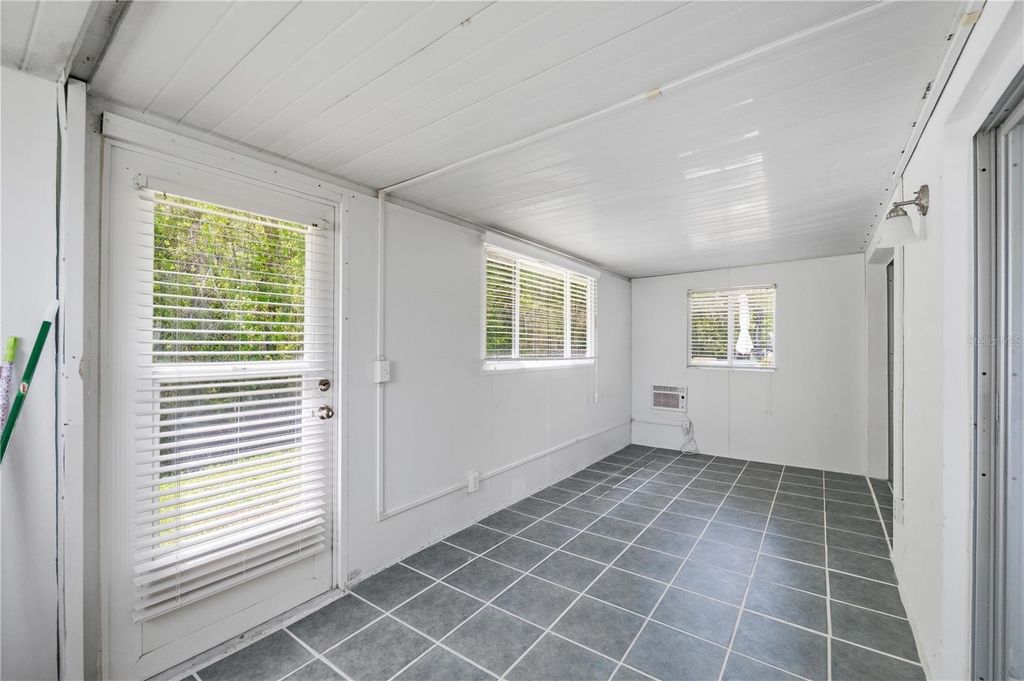 Image 13 of property listing at 11805 BAYONET LANE 11805, New Port Richey, FL 34654