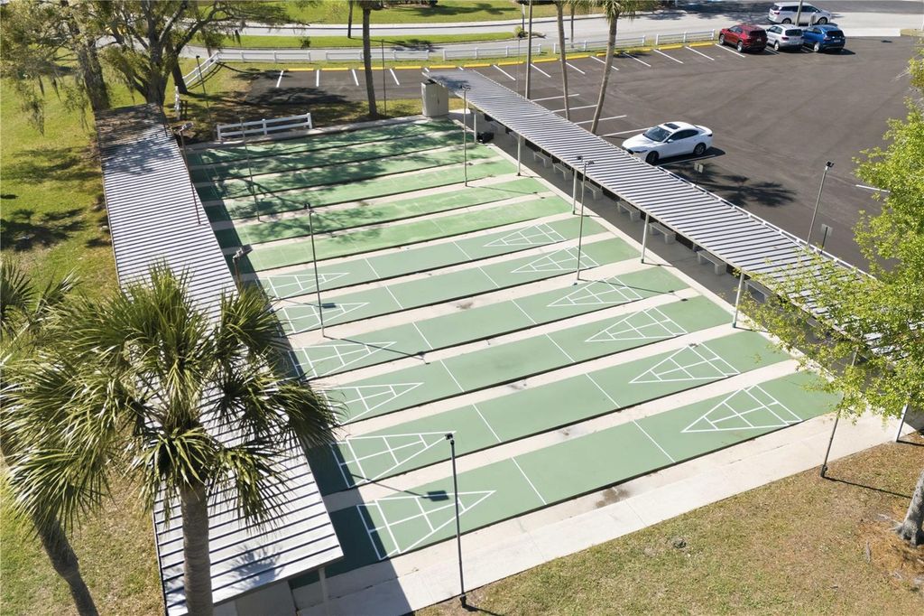 Image 31 of property listing at 11805 BAYONET LANE 11805, New Port Richey, FL 34654