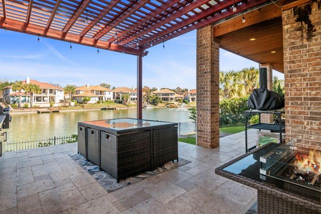 18918 Villa Bergamo Lane, Houston, TX 77094