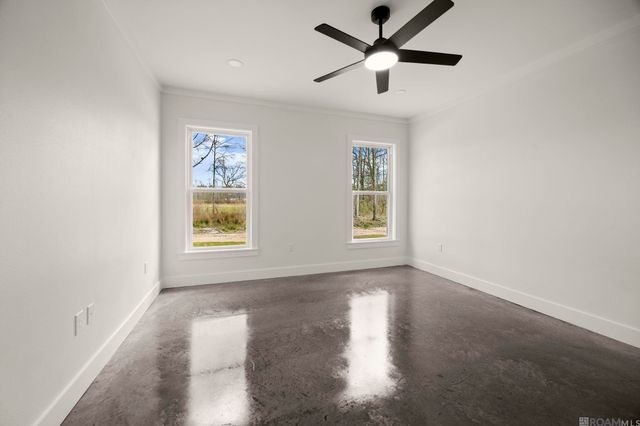 11976 Simms Rd, Denham Springs, LA 70706