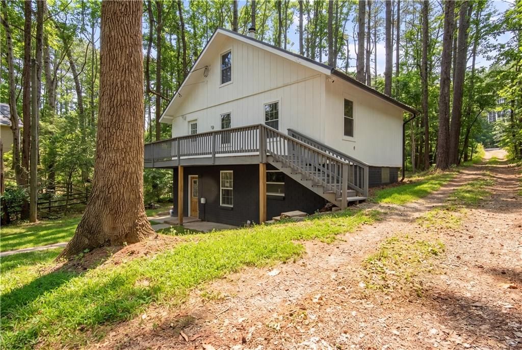 1860 Buford Dam Road, Buford, GA 30518