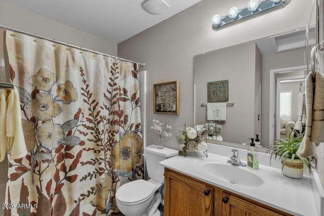 1995 W KRISTINA Avenue, San Tan Valley, AZ 85144