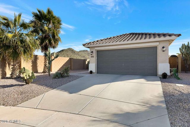 1995 W KRISTINA Avenue, San Tan Valley, AZ 85144