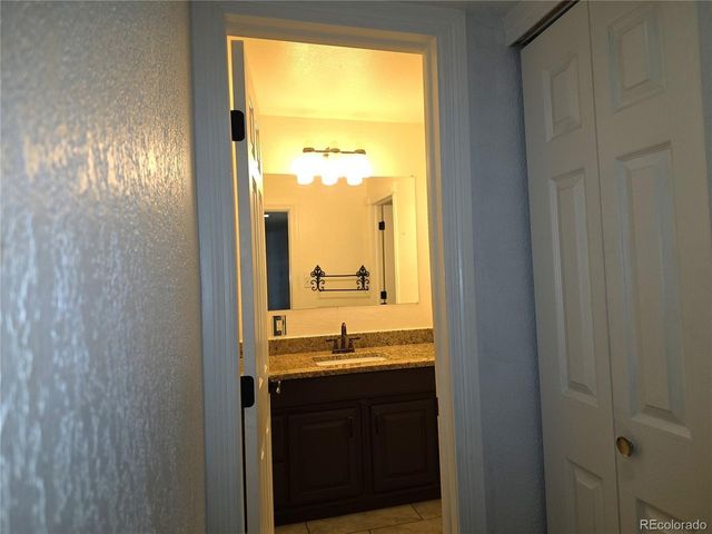 7755 E Quincy Ave A5-103, Denver, CO 80237