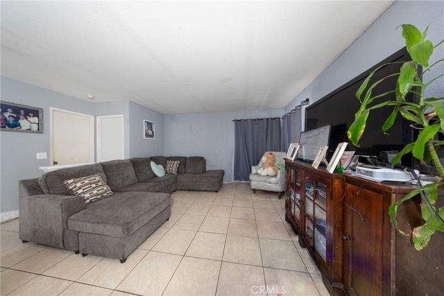 14591 Monterey, Adelanto, CA 92301