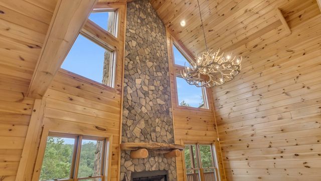 661 Toccoa River Forest, Mineral Bluff, GA 30559