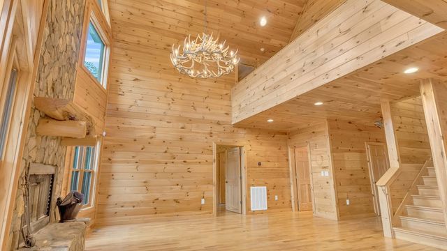 661 Toccoa River Forest, Mineral Bluff, GA 30559