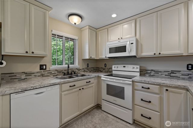 4813 338th Street E, Eatonville, WA 98328