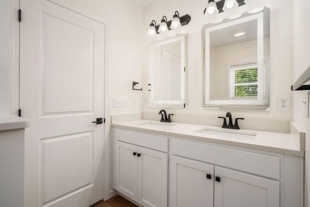 965 Carpenter Street, Columbus, OH 43206