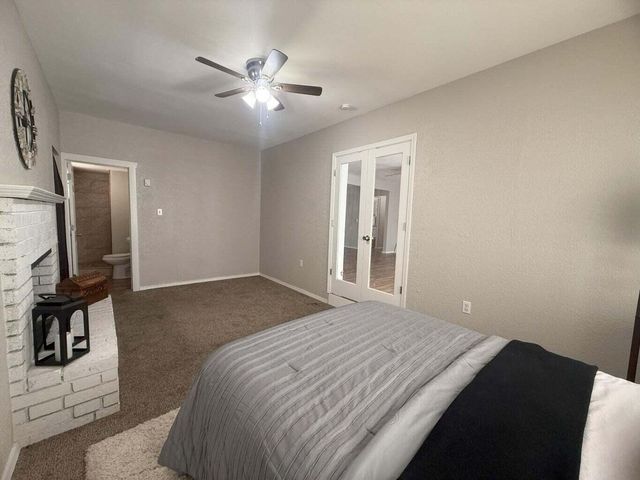 204 Laguayra Drive NE, Albuquerque, NM 87108