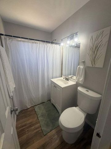 204 Laguayra Drive NE, Albuquerque, NM 87108