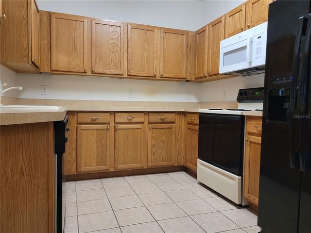 4817 CYPRESS WOODS DRIVE 5107, Orlando, FL 32811