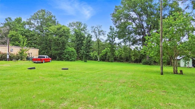 228 Geneva Road, Huntsville, TX 77320