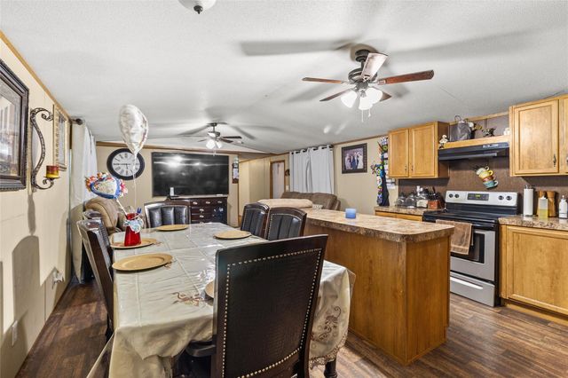228 Geneva Road, Huntsville, TX 77320