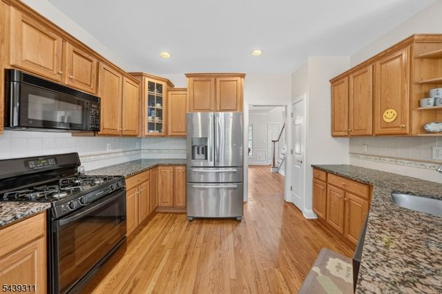 42 Stephens Mill Rd, Mount Olive Twp., NJ 07840