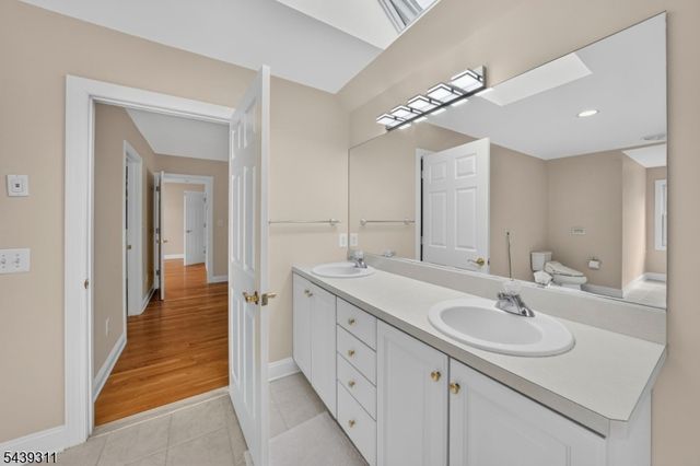 42 Stephens Mill Rd, Mount Olive Twp., NJ 07840
