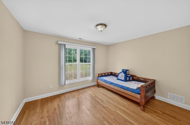 42 Stephens Mill Rd, Mount Olive Twp., NJ 07840