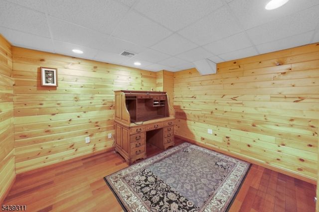 42 Stephens Mill Rd, Mount Olive Twp., NJ 07840