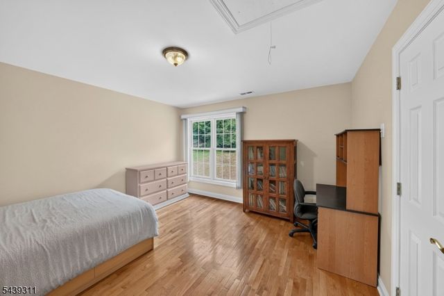 42 Stephens Mill Rd, Mount Olive Twp., NJ 07840