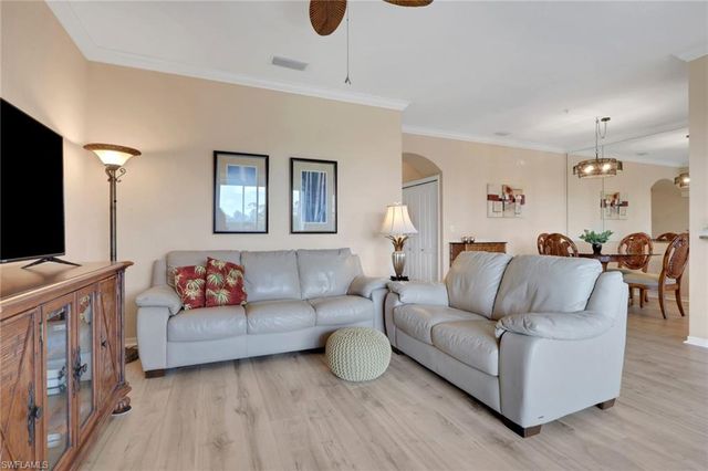 8680 Cedar Hammock CIR # 146, Naples, FL 34112