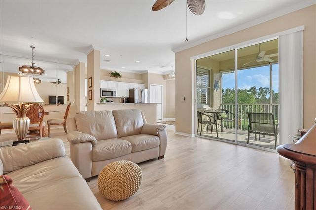 8680 Cedar Hammock CIR # 146, Naples, FL 34112