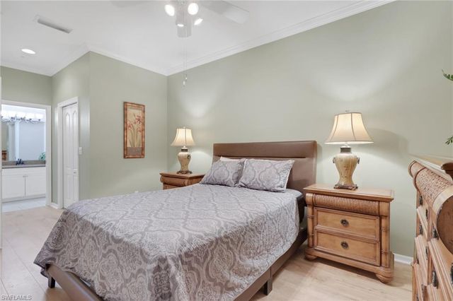 8680 Cedar Hammock CIR # 146, Naples, FL 34112