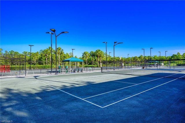 8680 Cedar Hammock CIR # 146, Naples, FL 34112