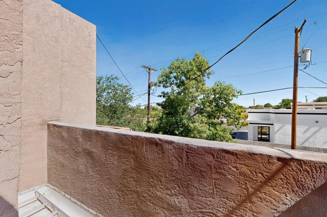 9007 Hendrix Road NE, Albuquerque, NM 87111