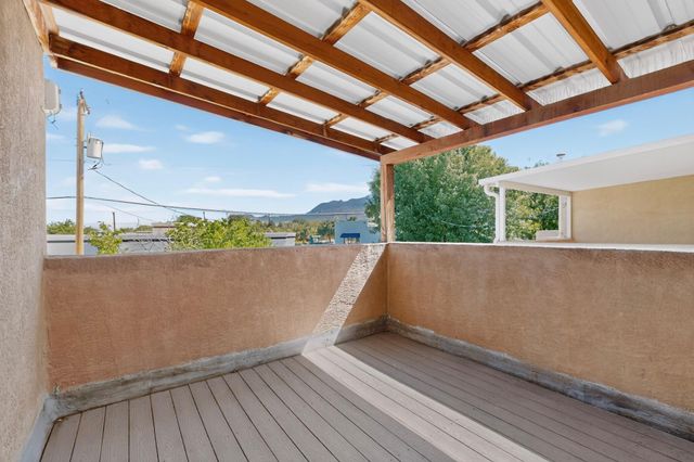9007 Hendrix Road NE, Albuquerque, NM 87111