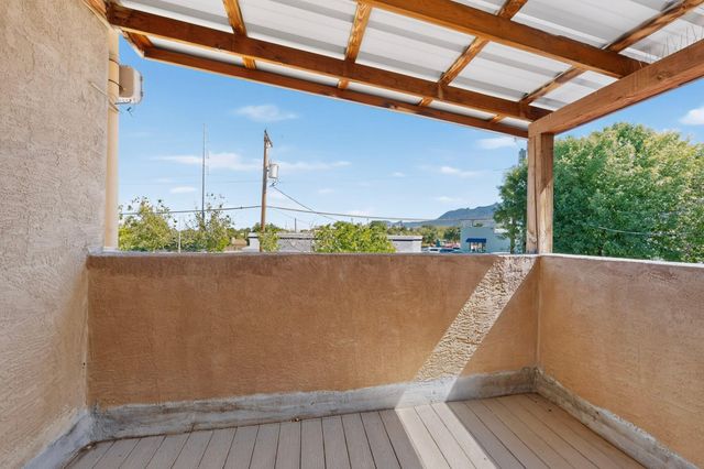 9007 Hendrix Road NE, Albuquerque, NM 87111