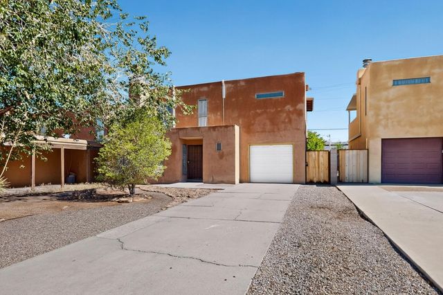 9007 Hendrix Road NE, Albuquerque, NM 87111