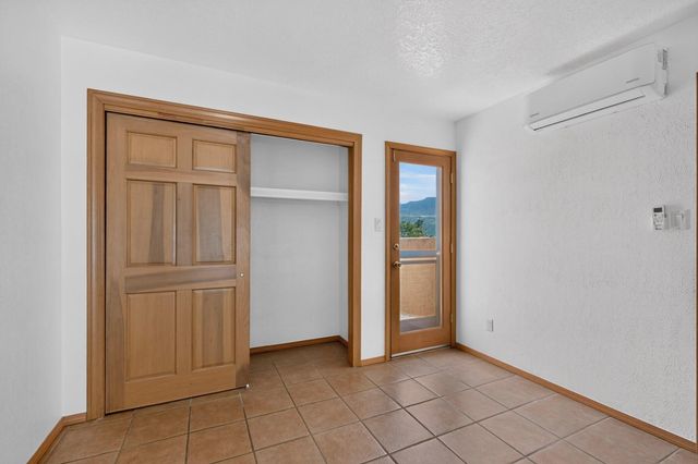 9007 Hendrix Road NE, Albuquerque, NM 87111