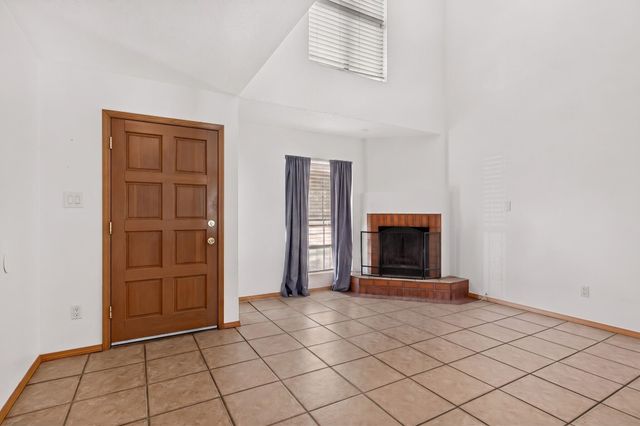 9007 Hendrix Road NE, Albuquerque, NM 87111