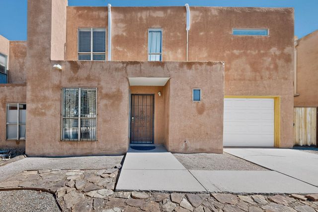9007 Hendrix Road NE, Albuquerque, NM 87111