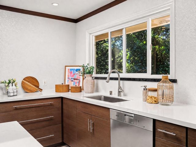 39 Colorados Drive, Millbrae, CA 94030