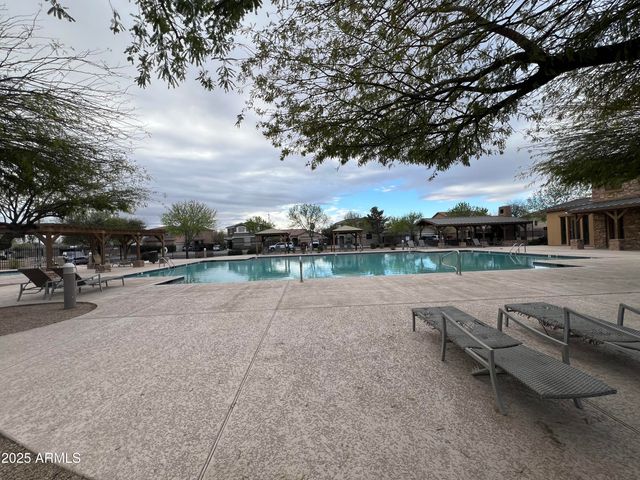 17870 W Hadley Street, Goodyear, AZ 85338