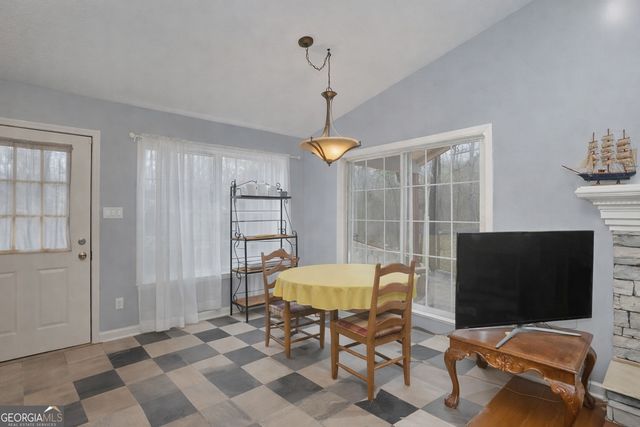 9285 Crystal Springs Road, Gainesville, GA 30506