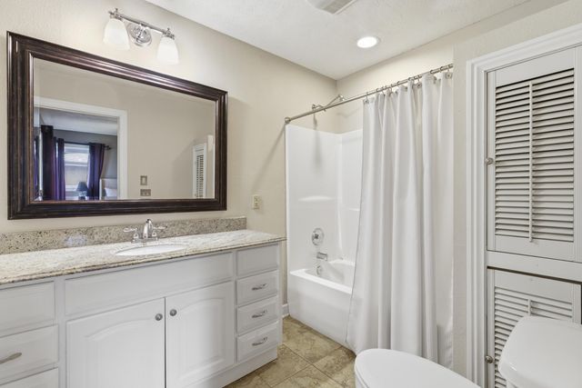 2723 E Glenwood Street, Springfield, MO 65804