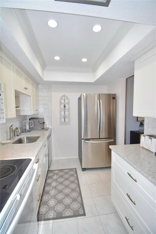 841 PATRICIA AVENUE 202, Dunedin, FL 34698