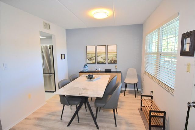 841 PATRICIA AVENUE 202, Dunedin, FL 34698