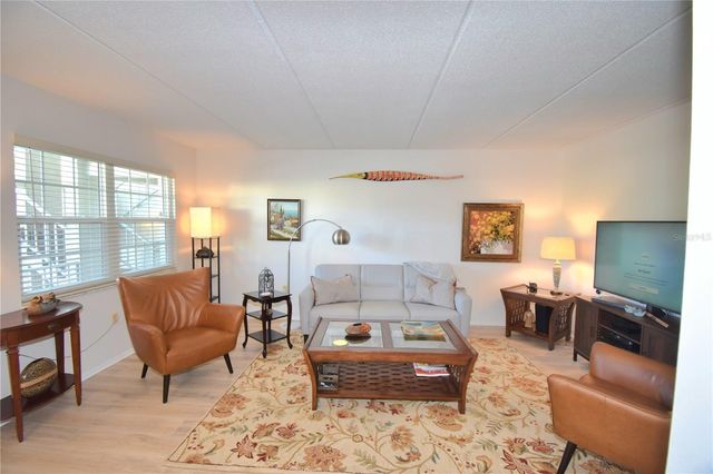 841 PATRICIA AVENUE 202, Dunedin, FL 34698