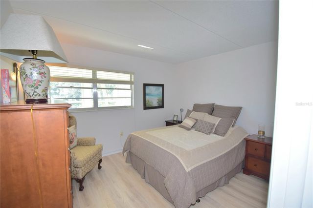 841 PATRICIA AVENUE 202, Dunedin, FL 34698